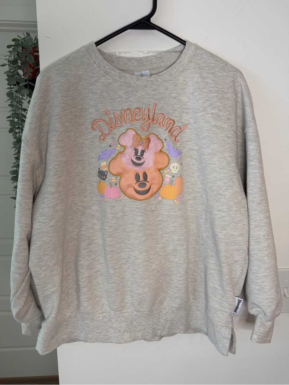 Disneyland Pastel Cutie Ghost Mickey & Minnie Jack-o'-Lantern Sweatshirt Size M